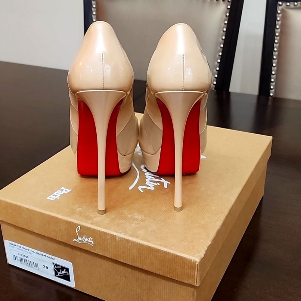 Christian Louboutin Torsatoe 150 Nude 39 - Picture 2 of 5